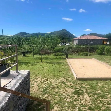 Isis Villa *